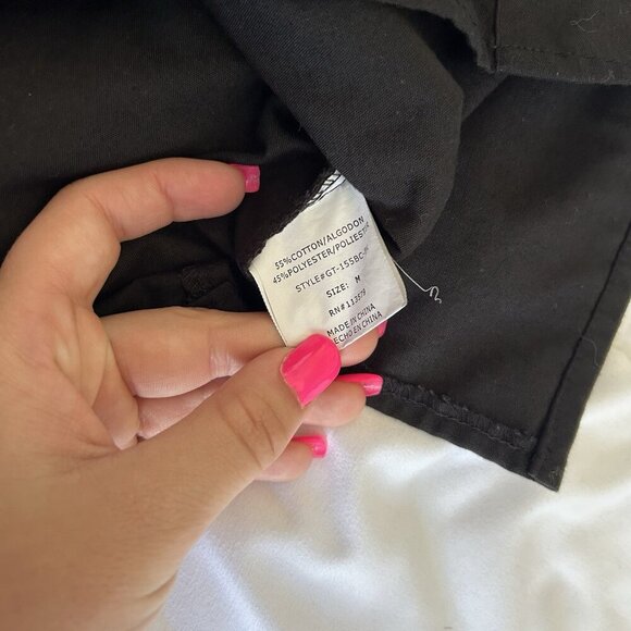 Greentown Womens Medium Scrub Top Black Pink Breast Cancer Awareness Pockets - Picture 4 of 7